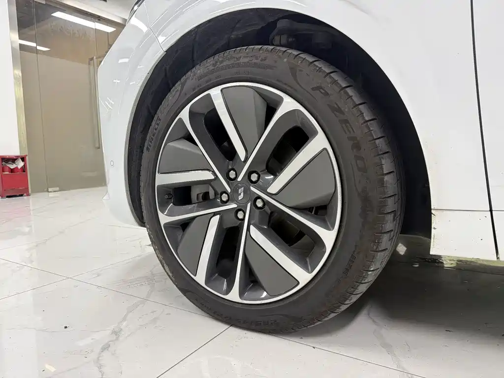 Li Auto Li L6 — миниатюра 7