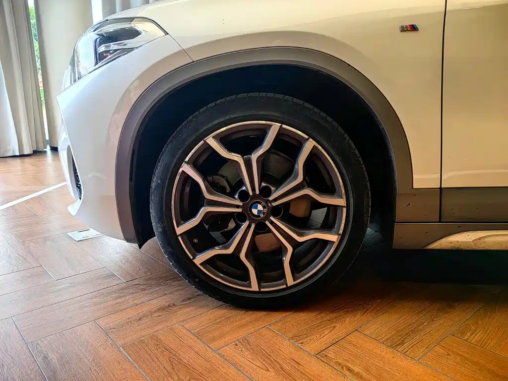 BMW X2 — миниатюра 13
