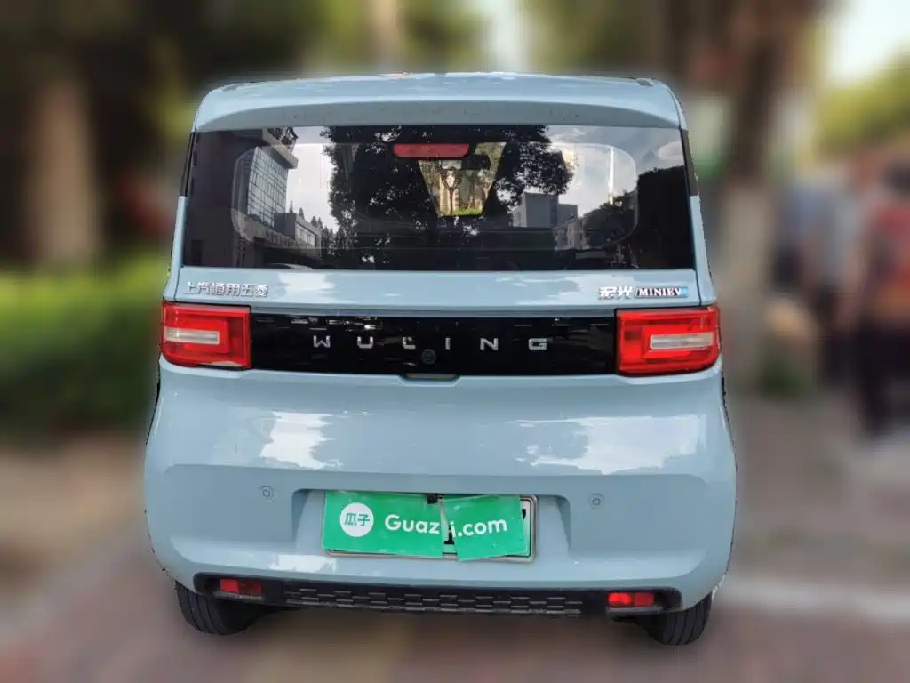 Wuling MINIEV — миниатюра 4