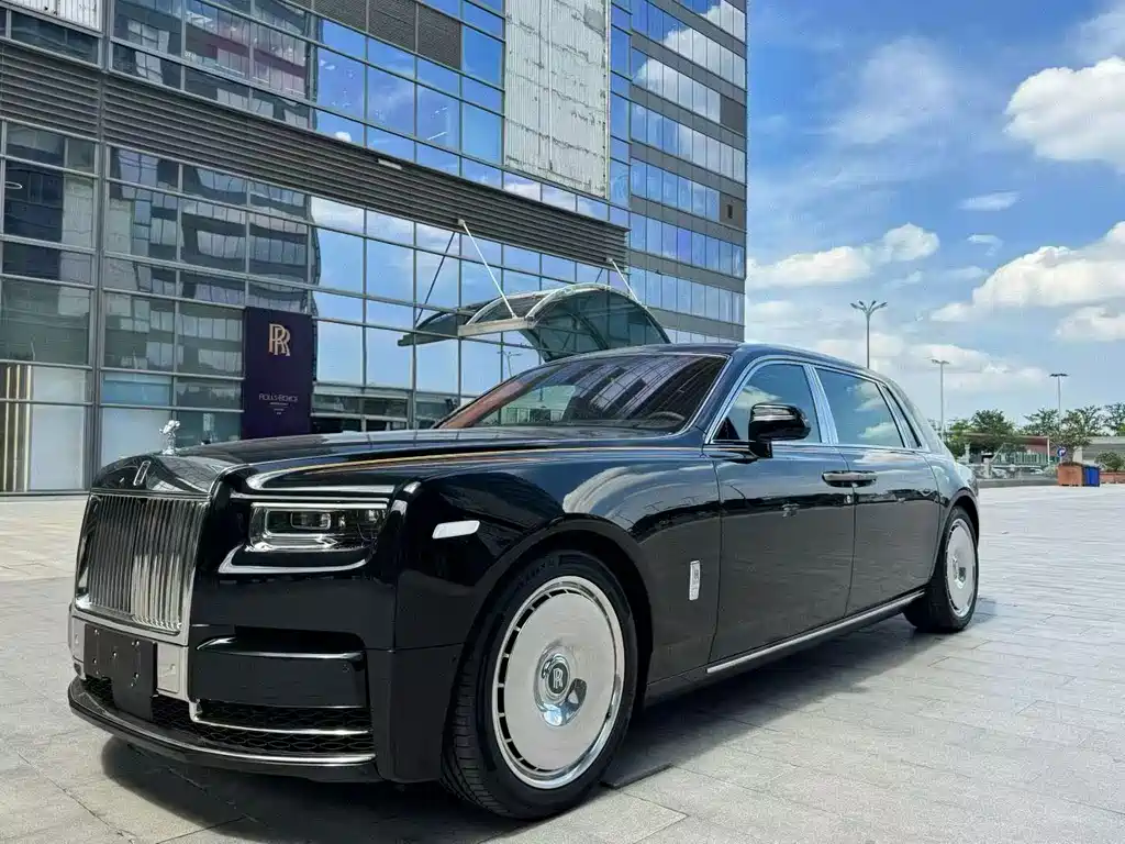 Rolls-Royce Phantom