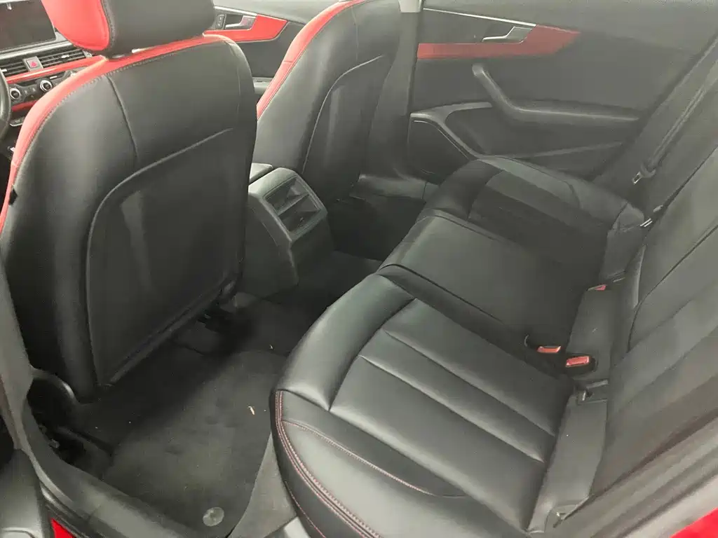Audi A4L — миниатюра 9