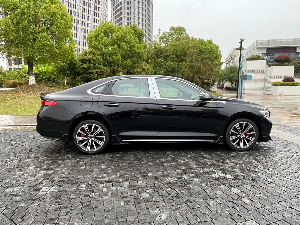 Geely Preface 2026 1.5TD