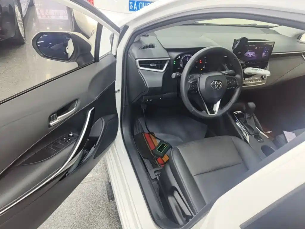 Toyota Corolla — миниатюра 16