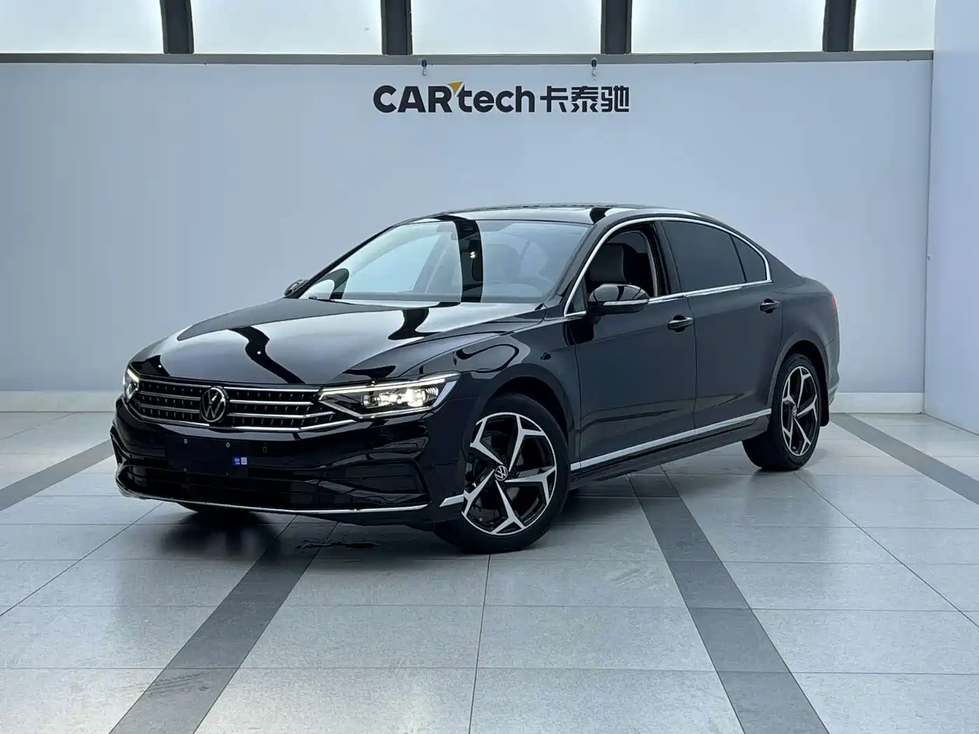 迈腾 2025款 众享款 330TSI DSG豪华型 2025