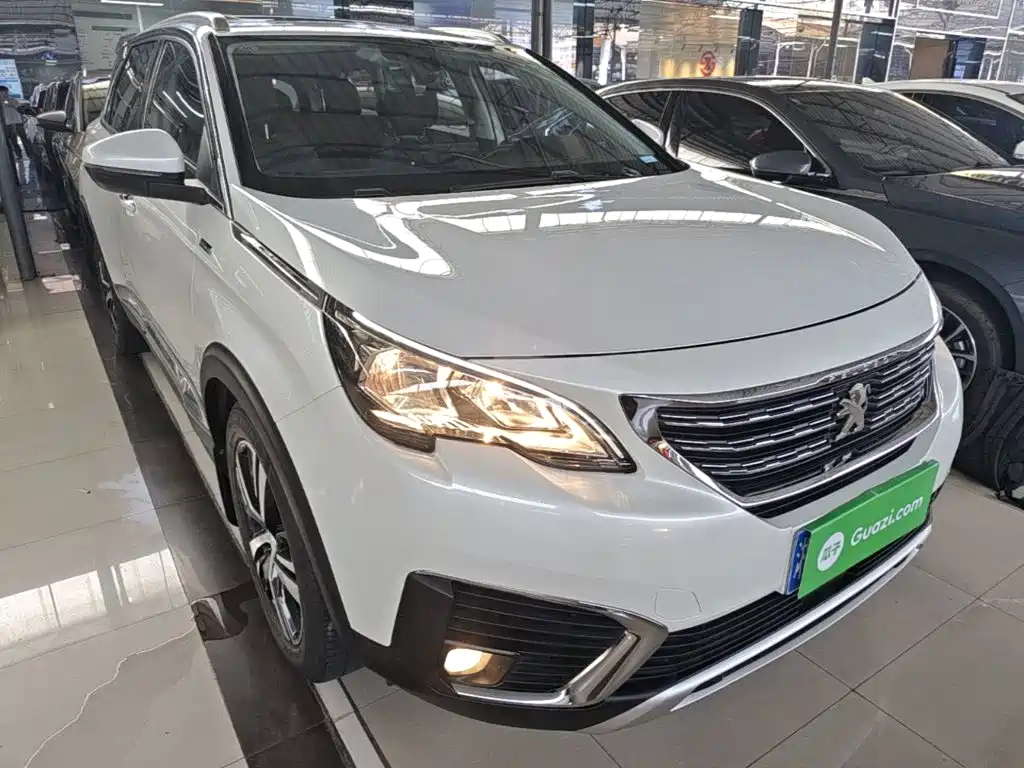 Peugeot 5008 — миниатюра 4