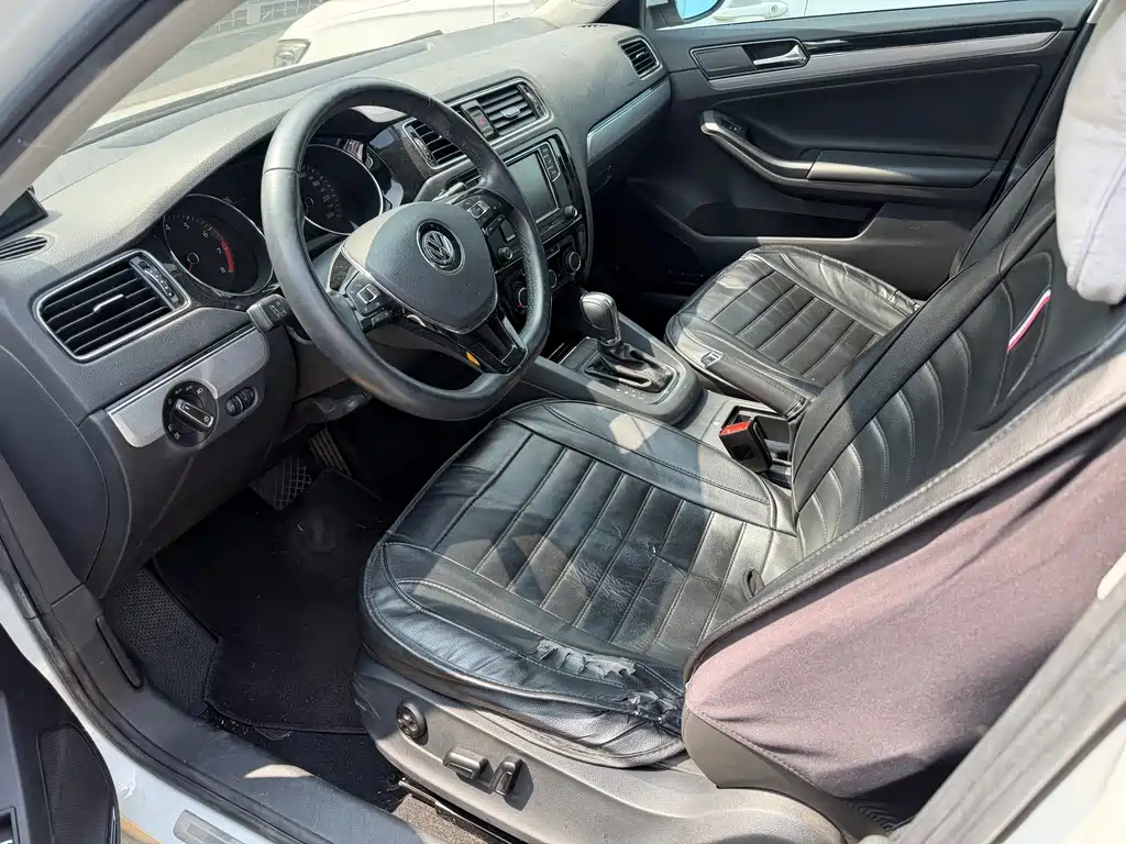 Volkswagen Sagitar — миниатюра 8