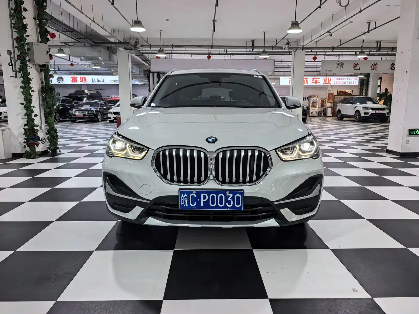 BMW X1