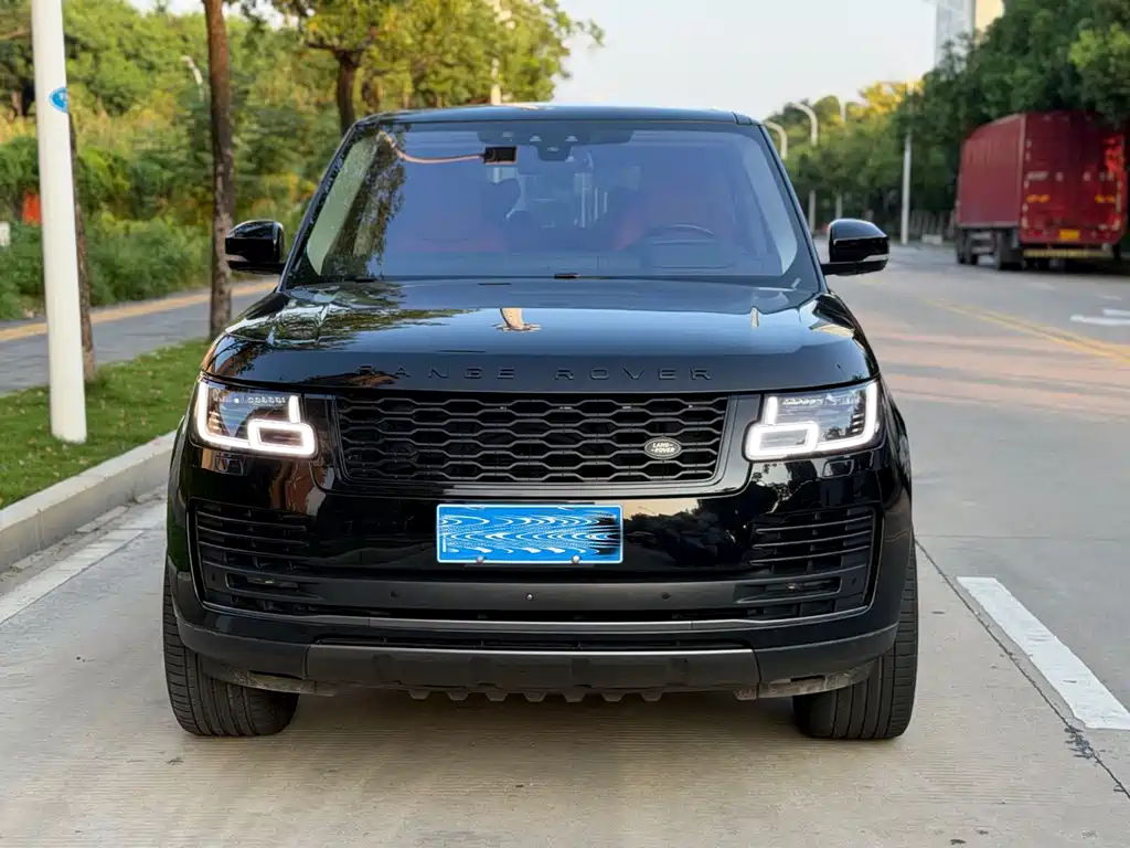 Land Rover Range Rover — миниатюра 2