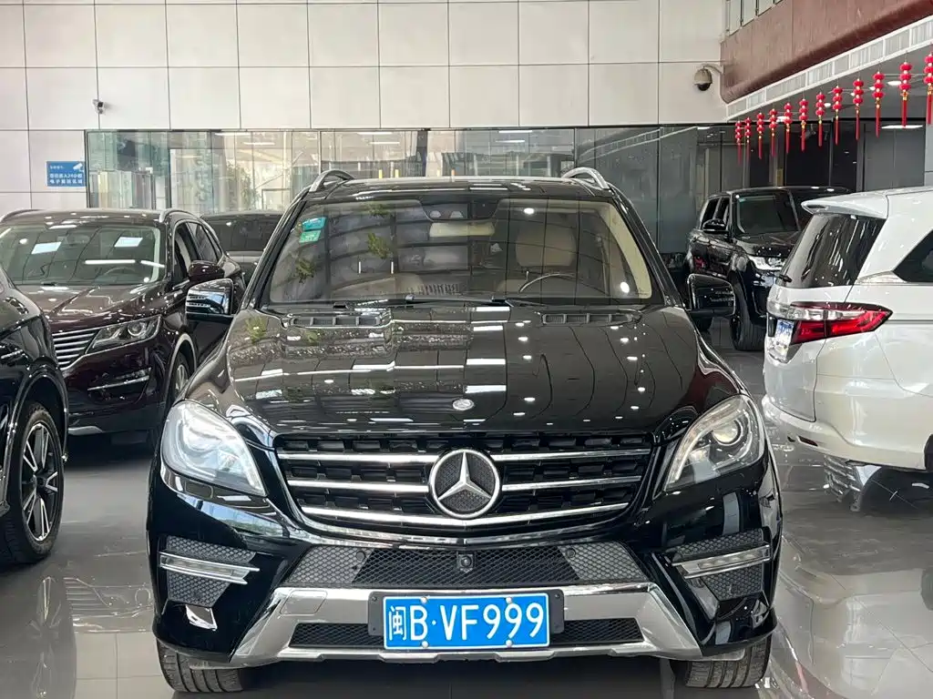 Mercedes-Benz M-Class — миниатюра 2