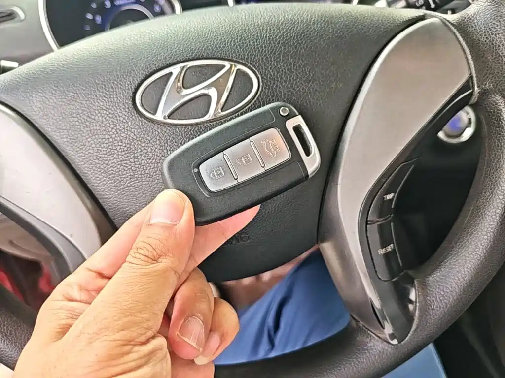 Hyundai Elantra Langdong — миниатюра 9