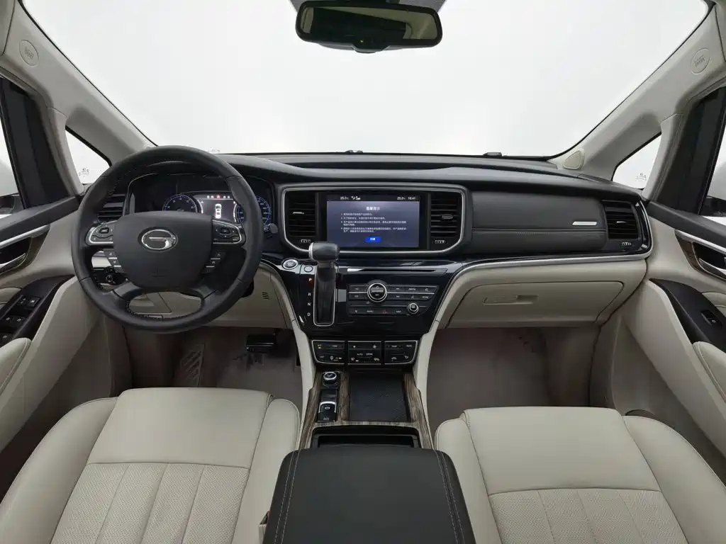 GAC Motor Trumpchi M8 — миниатюра 5