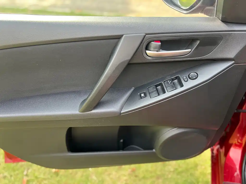 Mazda 3 Xingcheng — миниатюра 16