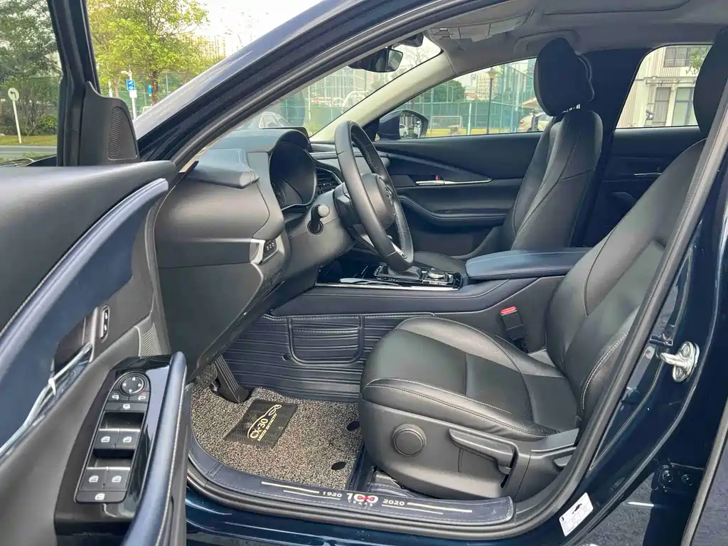 Mazda CX-30 — миниатюра 10