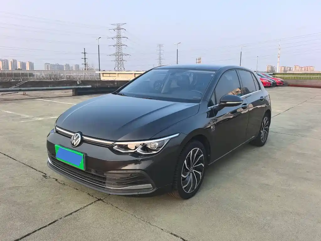 Volkswagen Golf 2022