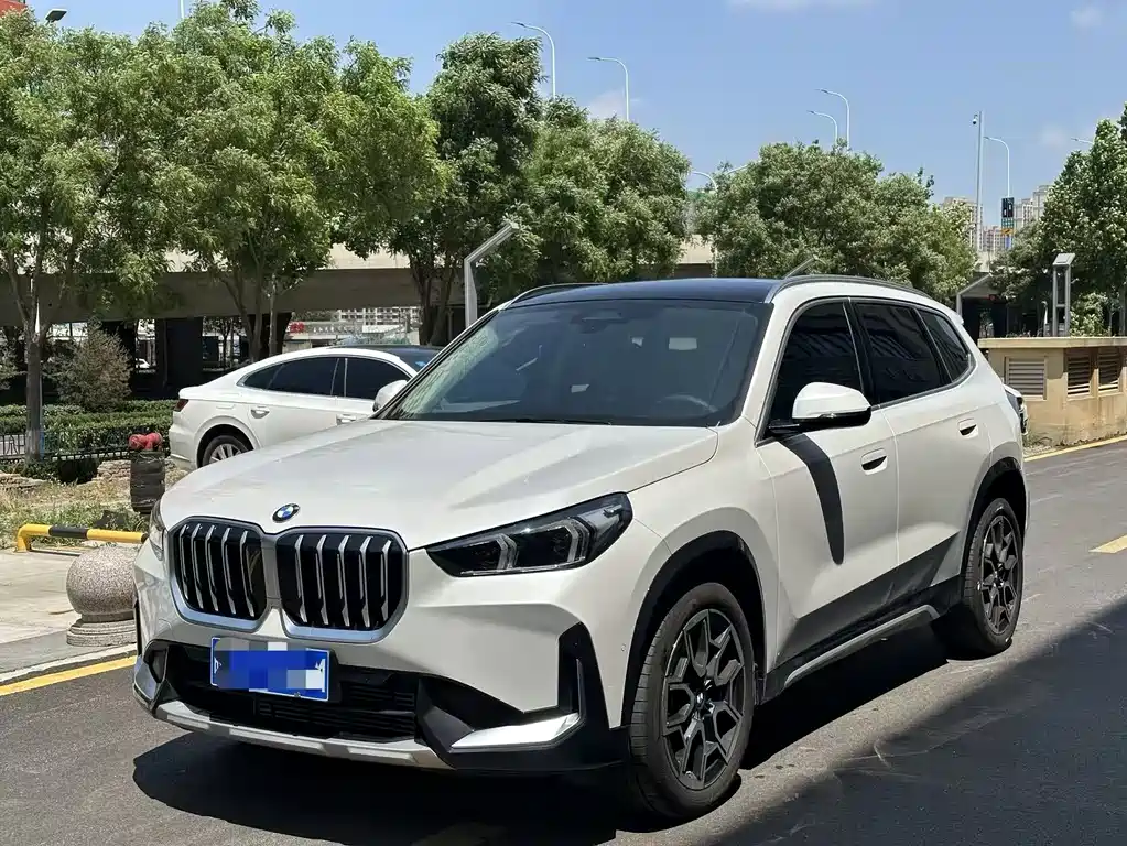BMW X1 2025