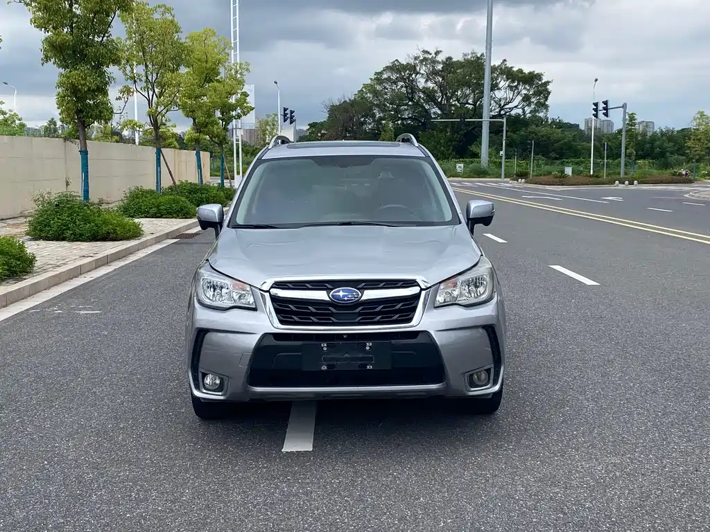 SUBARU FORESTER
