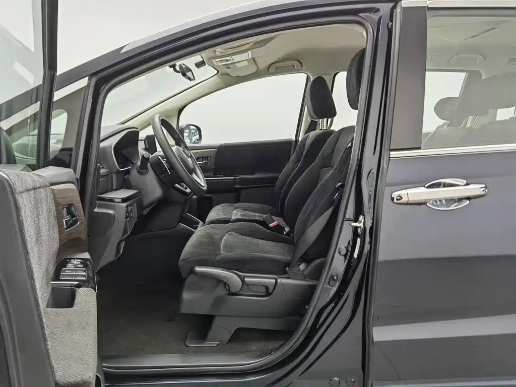 Honda Odyssey — миниатюра 10