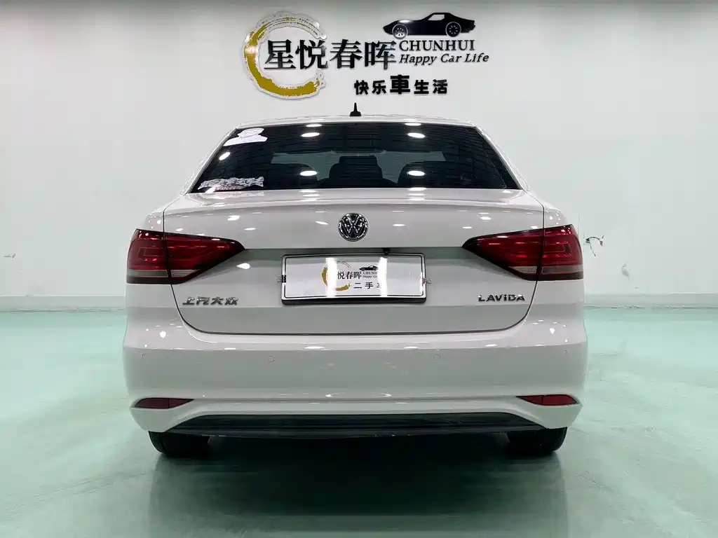 Volkswagen Lavida — миниатюра 7