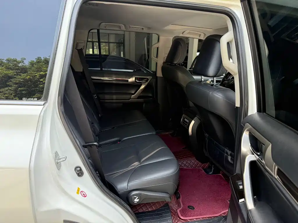 Lexus GX — миниатюра 10