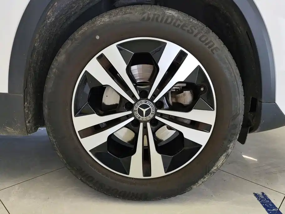 Mercedes-Benz GLA — миниатюра 6