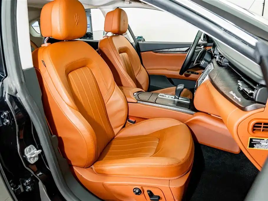 Maserati Quattroporte 3.0T Standard Type, фото 19