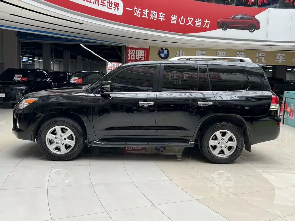Lexus LX 2009 570