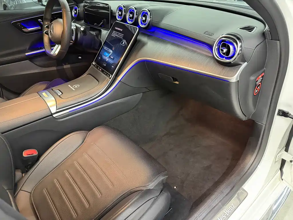 Mercedes-Benz C-Class — миниатюра 22