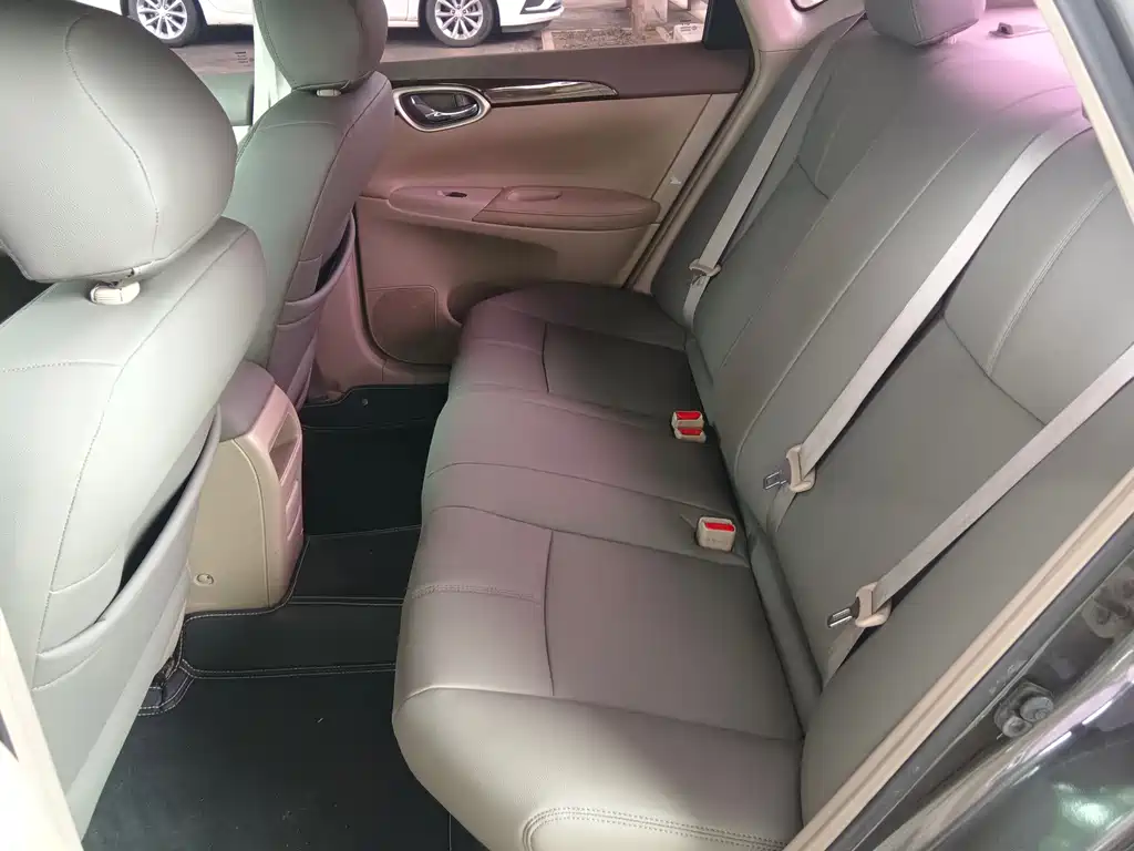 Nissan Sylphy — миниатюра 6