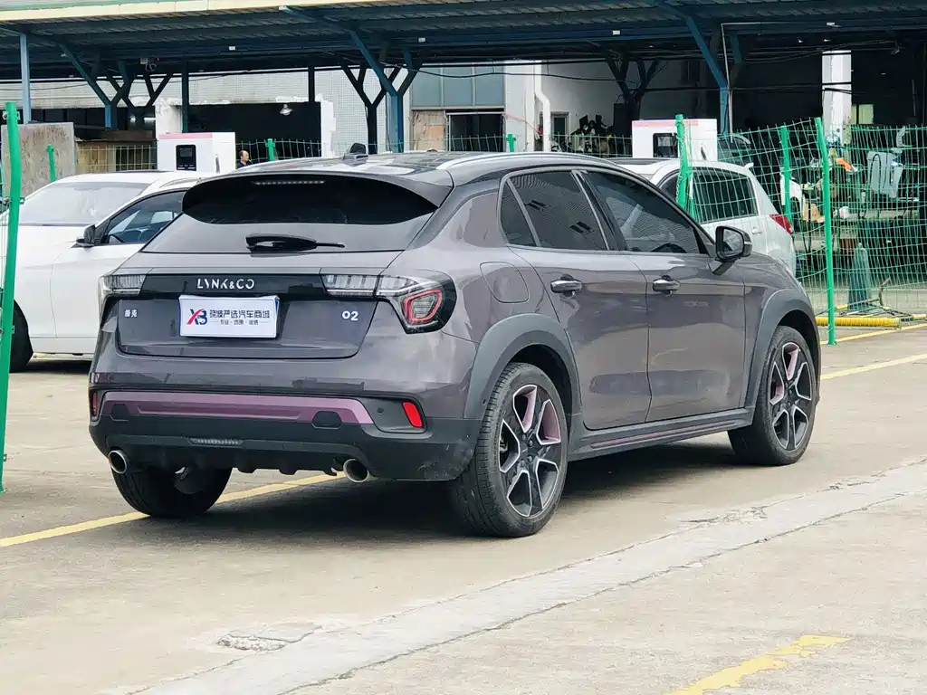 Lynk & Co 02 — миниатюра 17