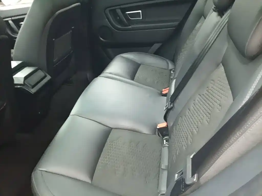 Land Rover Discovery Sport — миниатюра 17