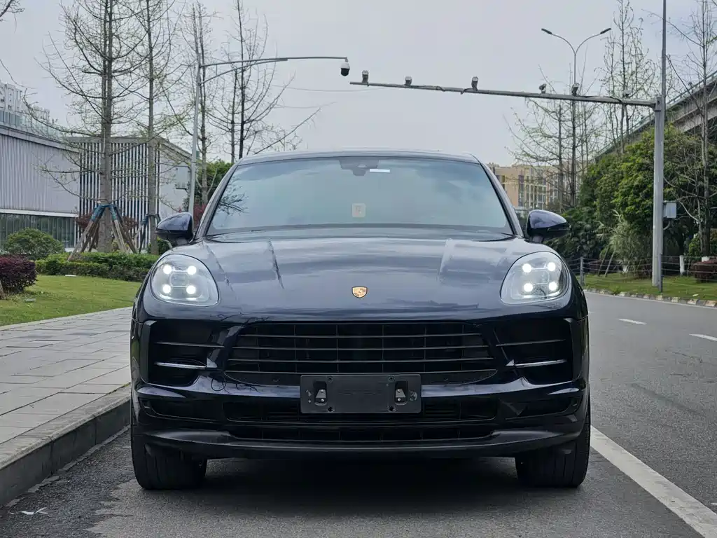 Porsche Macan — миниатюра 2