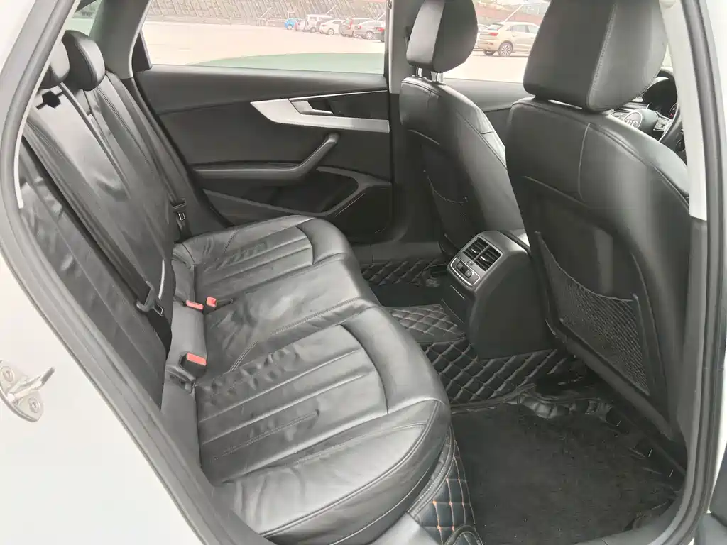 Audi A4L — миниатюра 9