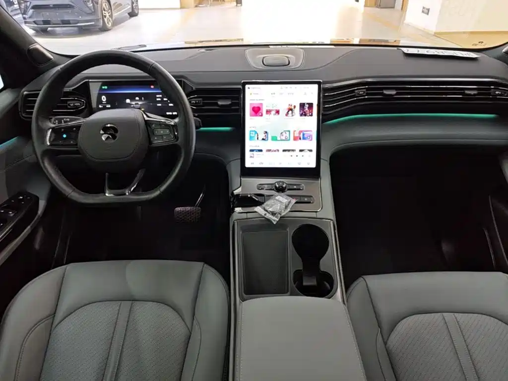 NIO ES6 — миниатюра 10