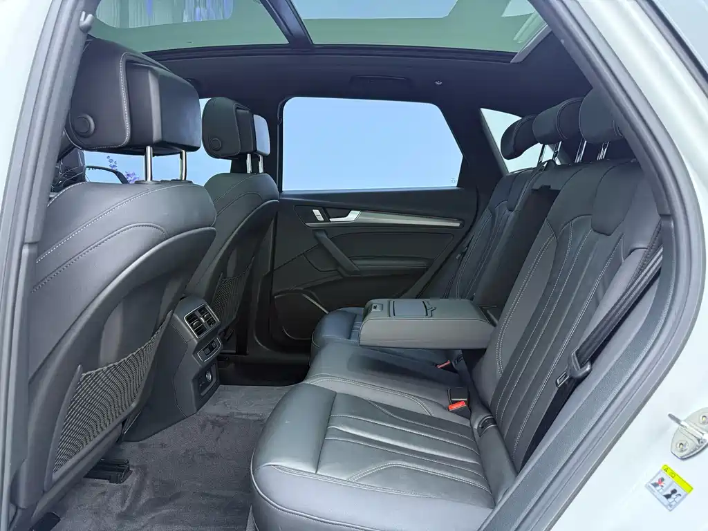 Audi Q5L — миниатюра 14