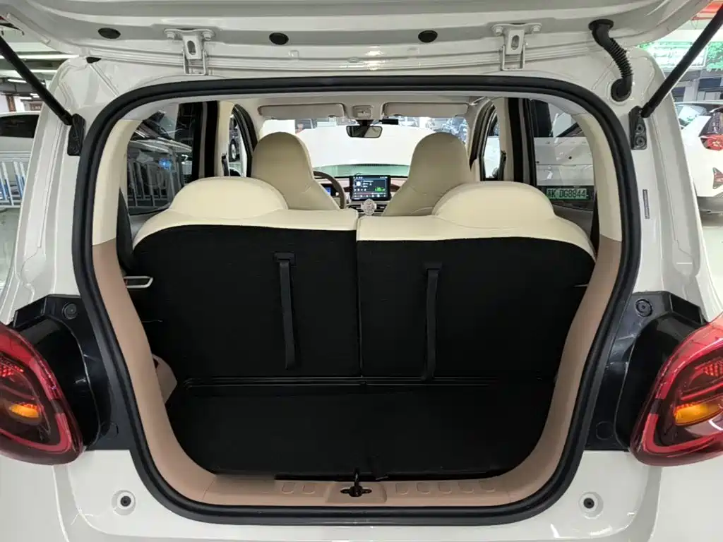 Wuling MINIEV — миниатюра 19