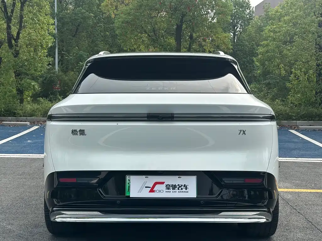 Zeekr 7X — миниатюра 4