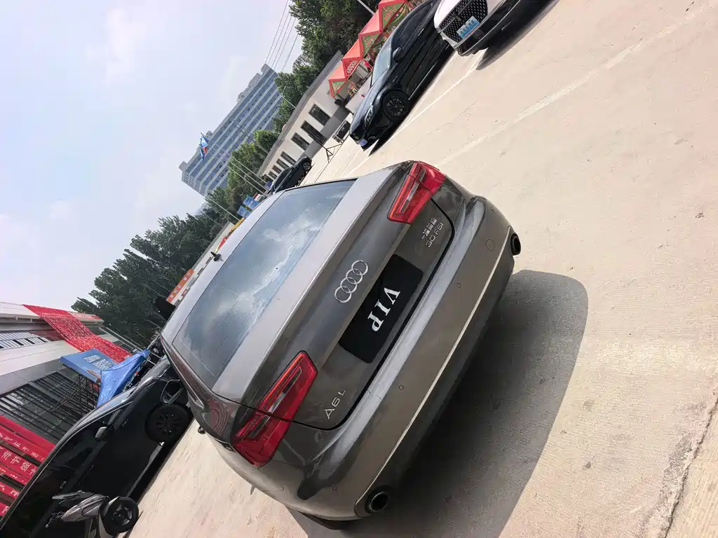 Audi A6L — миниатюра 13