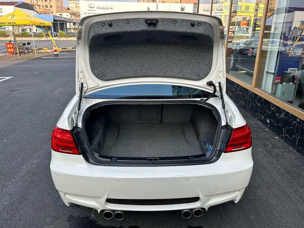 BMW M3 — миниатюра 10