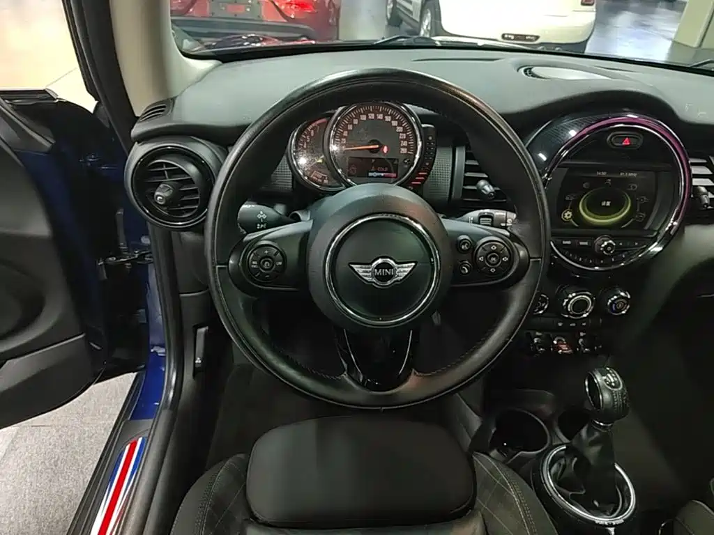 MINI Mini — миниатюра 11