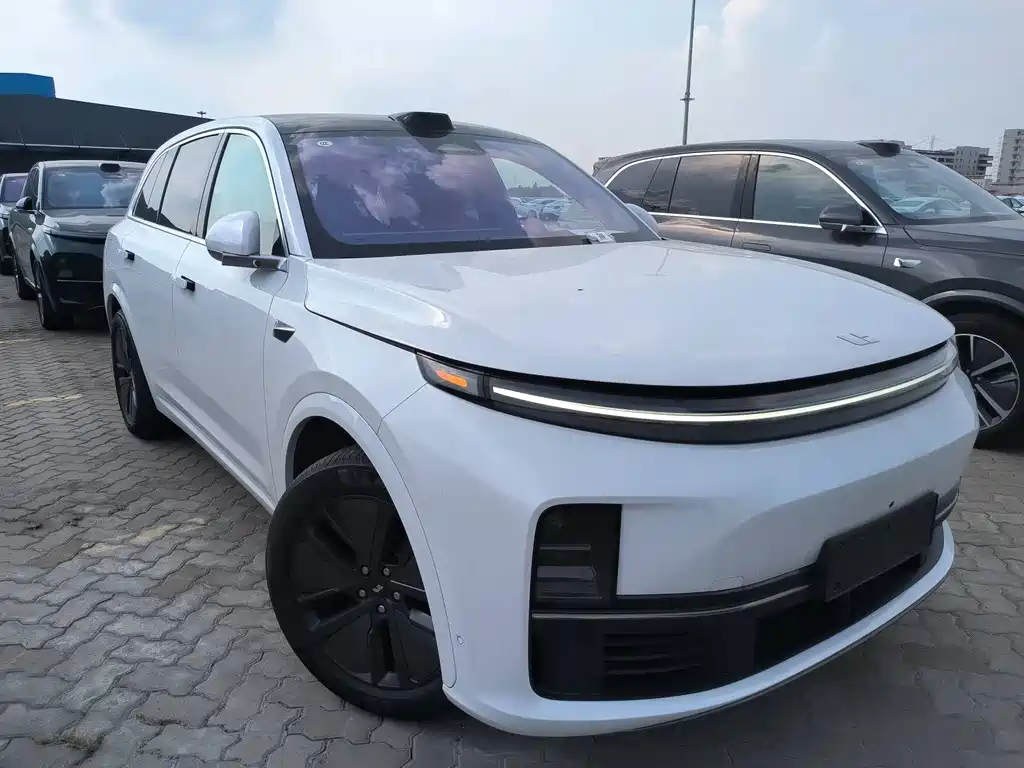 Li Auto IDEAL L7