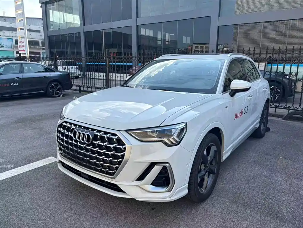 Audi Q3 2024