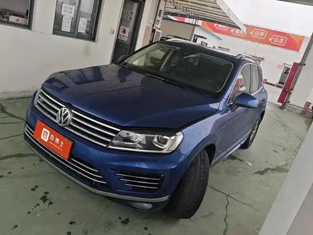 2016 Volkswagen Touareg