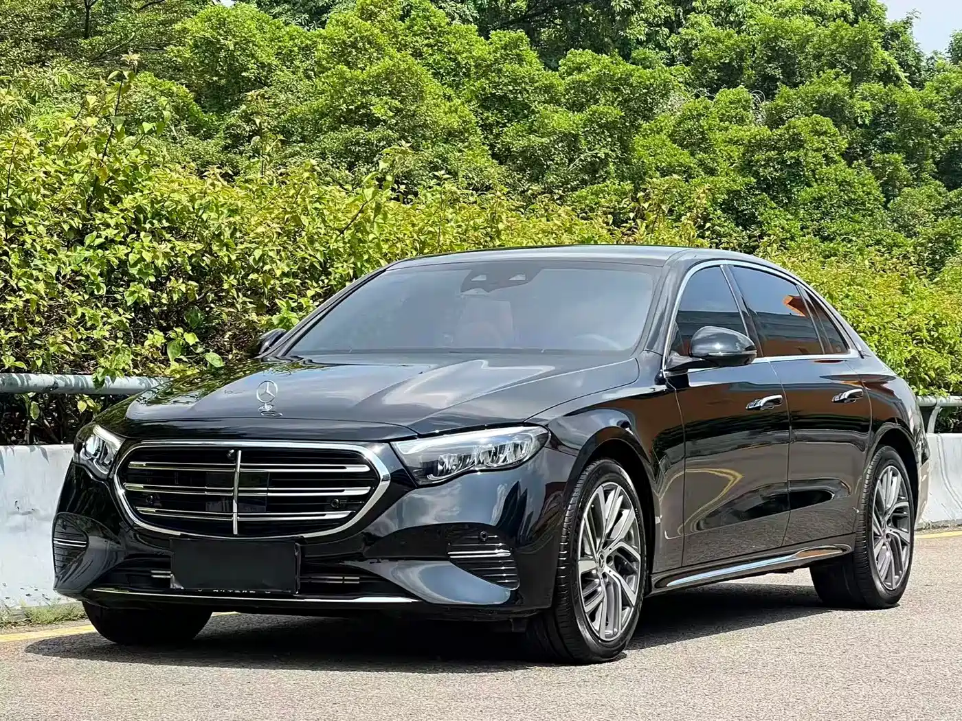 奔驰E级 2025款 E 300 L 时尚型 2025