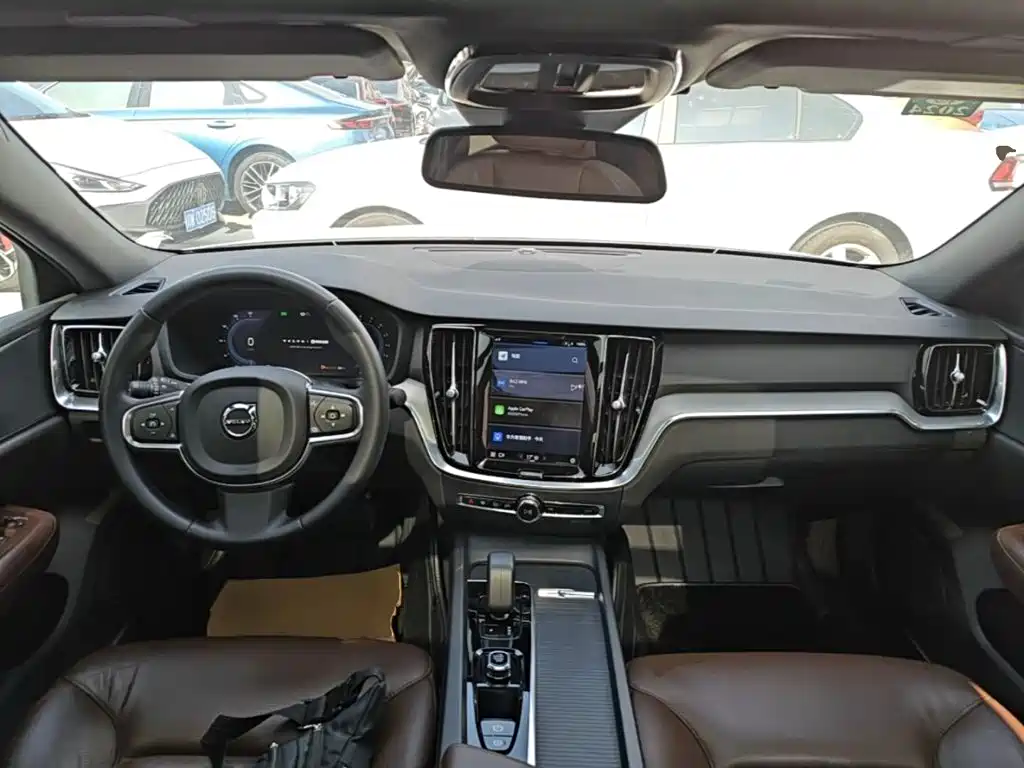 Volvo S60 — миниатюра 10