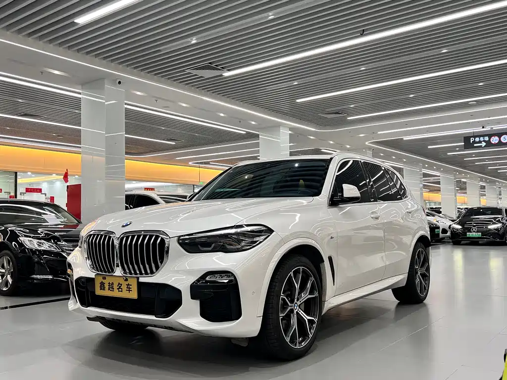 BMW X5 (Import) 2021
