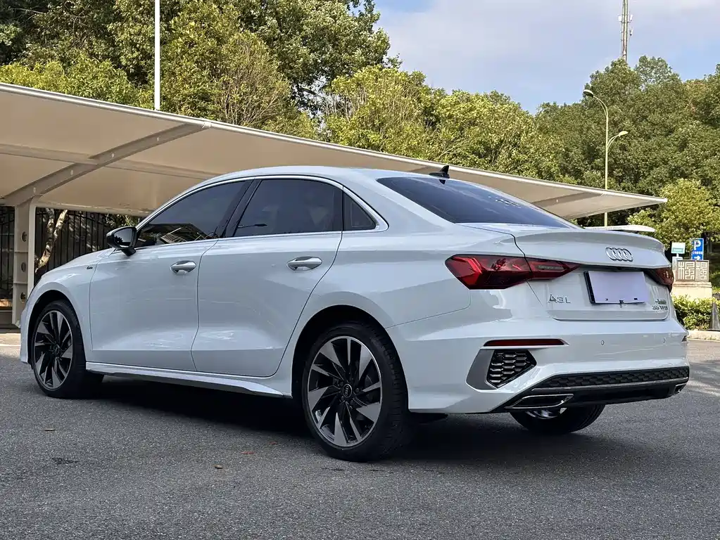 Audi A3 — миниатюра 11