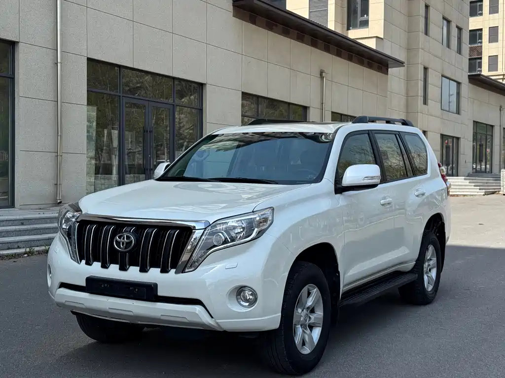 Toyota Prado (Import) 2014