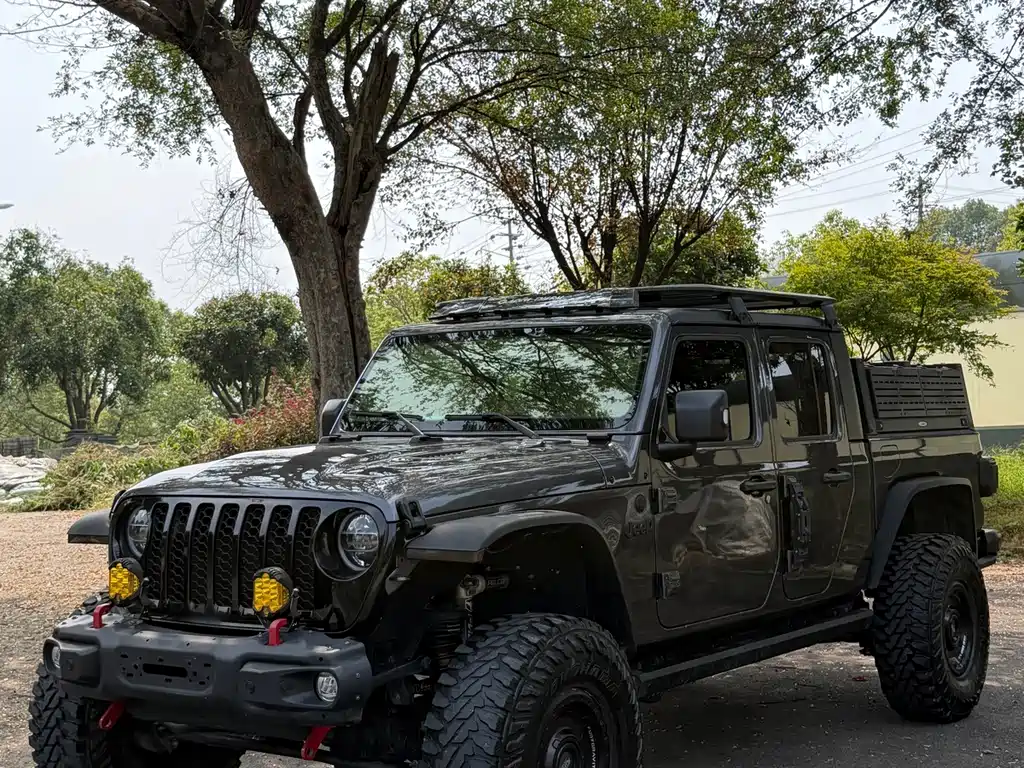 Jeep Gladiator — миниатюра 6