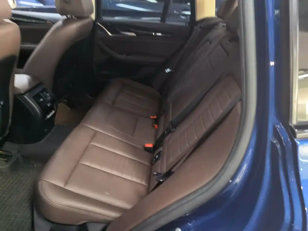 BMW X3 — миниатюра 17
