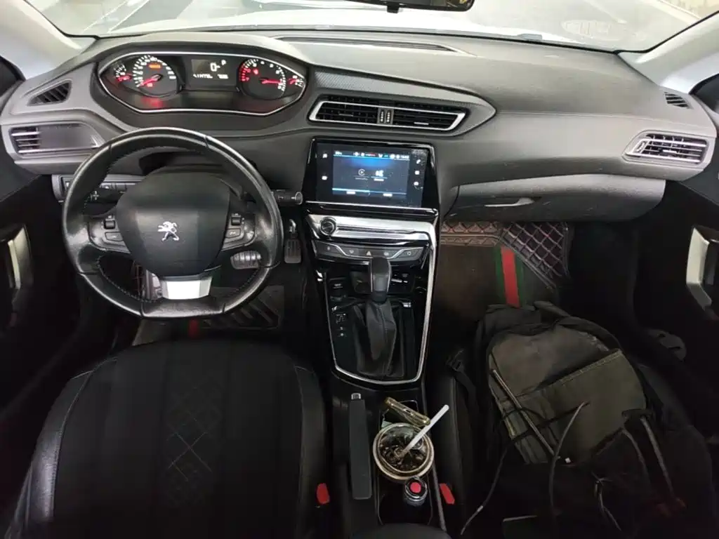 Peugeot 308 — миниатюра 14